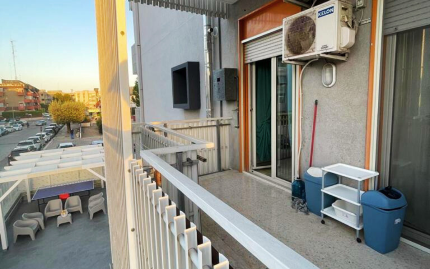 Valenzano – Giosuè Carducci 3 vani ampi balconi